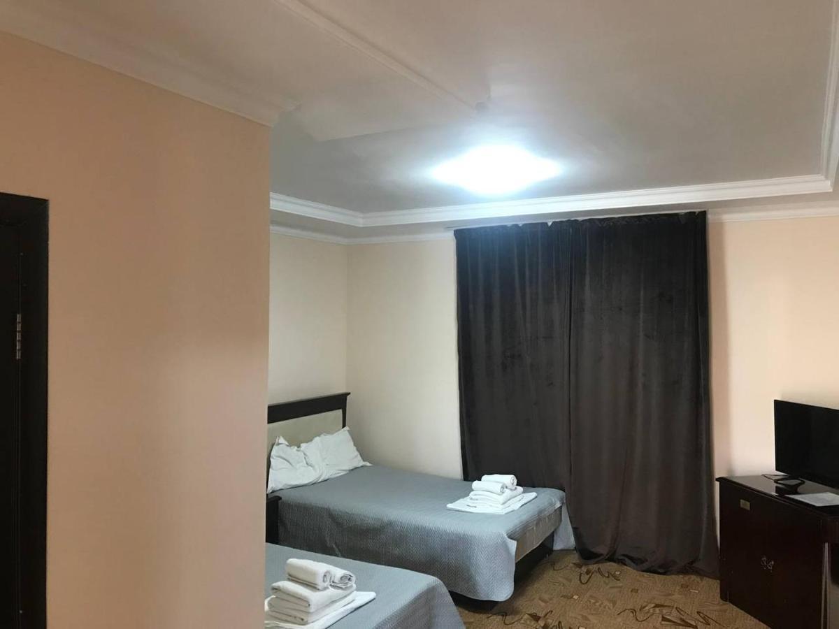 Hotel Eurasia Deluxe Hồ Borovoye Ngoại thất bức ảnh